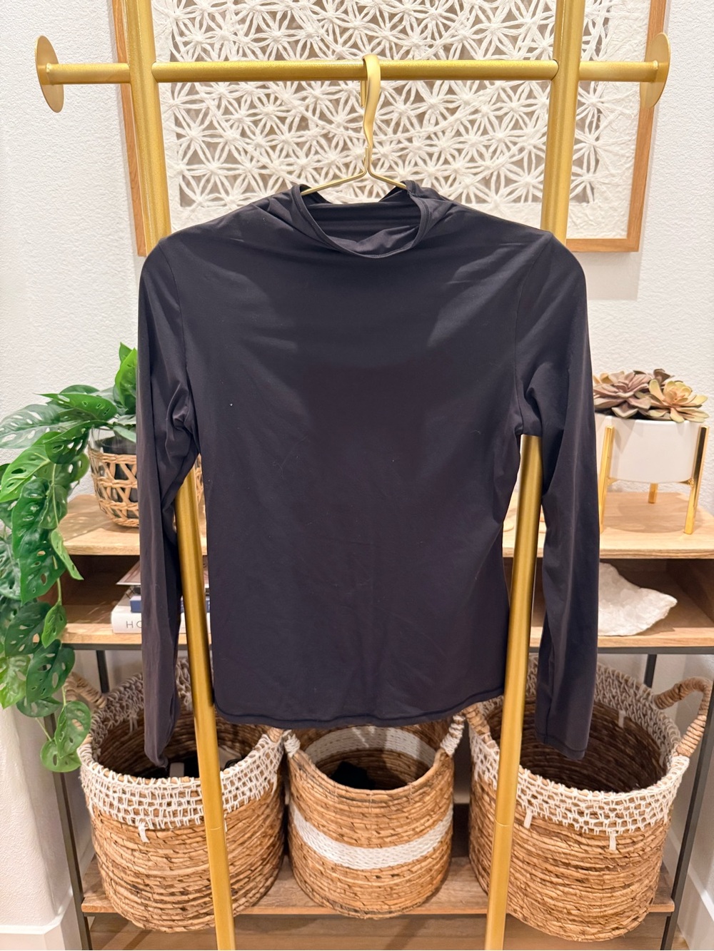 SKIMS Black Long-Sleeve Hooded Tee